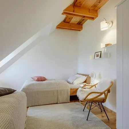 Ferienhaus House - West Uelvesbull